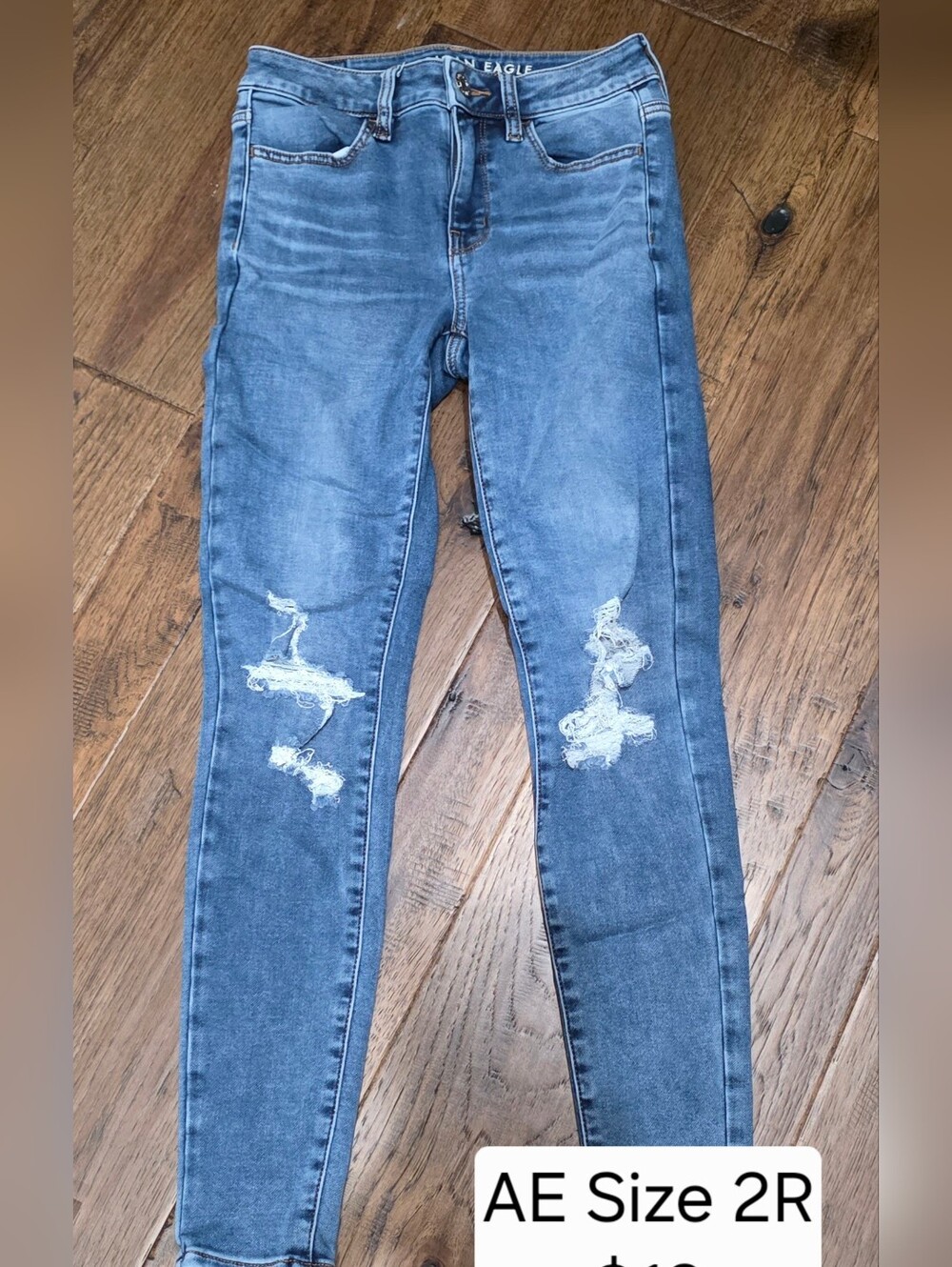 American Eagle Outfitters Women's Light Blue Distressed Skinny Jeans